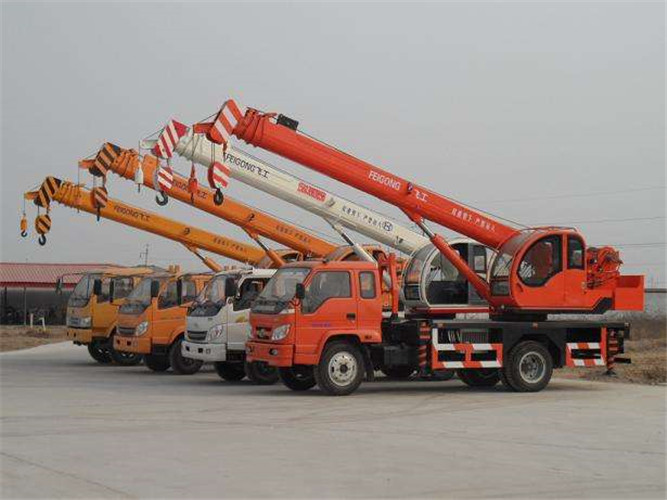 盘龙区设备出现故障导致停工，怎么处理？是否有备用设备替换？